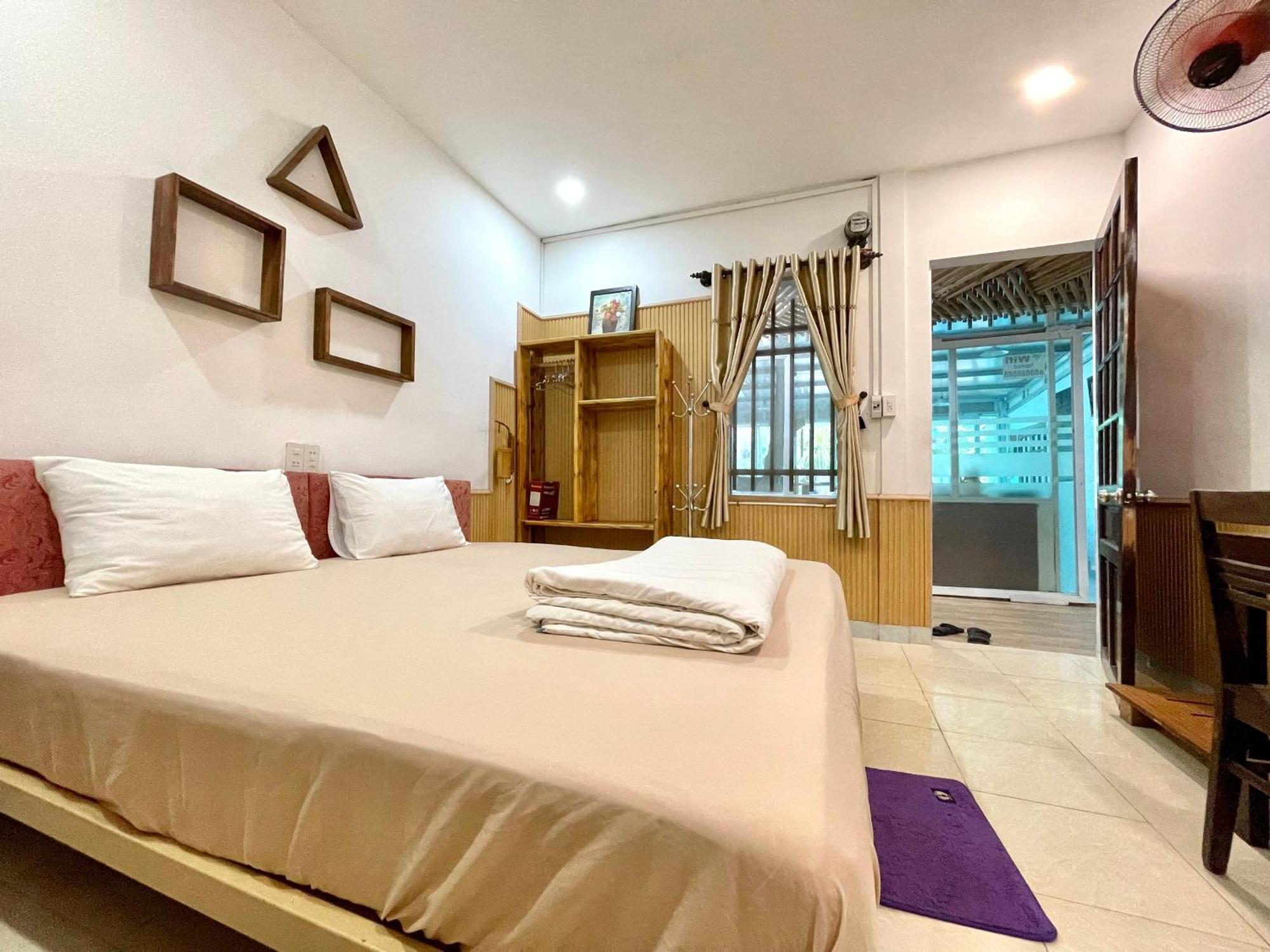 Homestay Minh Tu Hué Eksteriør billede