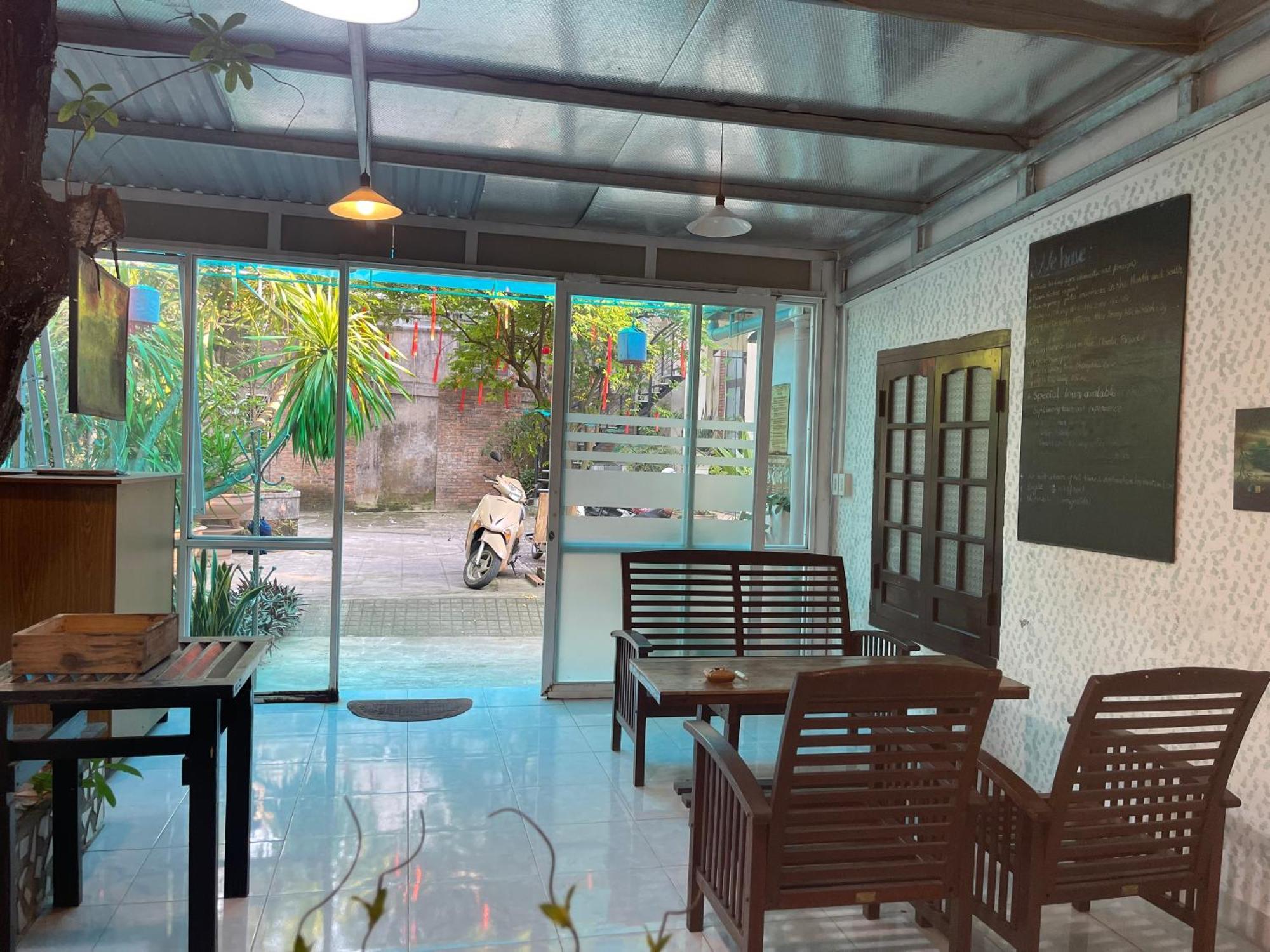 Homestay Minh Tu Hué Eksteriør billede