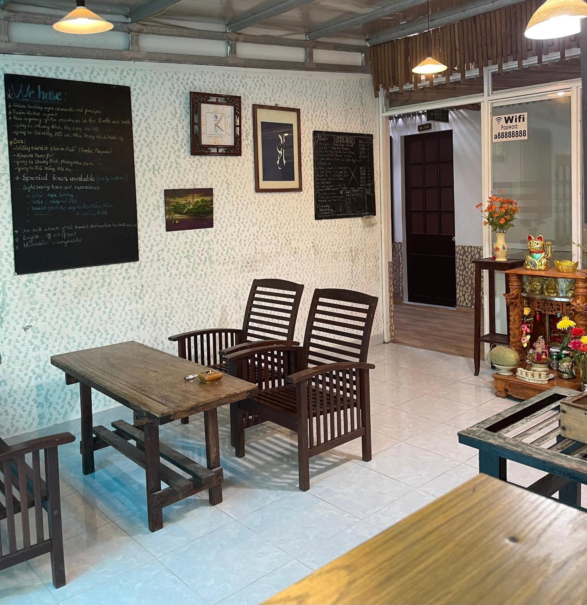 Homestay Minh Tu Hué Eksteriør billede