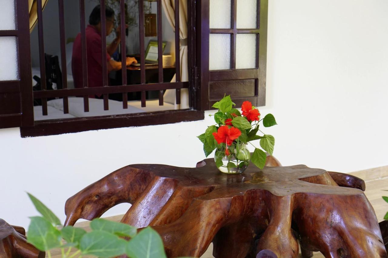 Homestay Minh Tu Hué Eksteriør billede